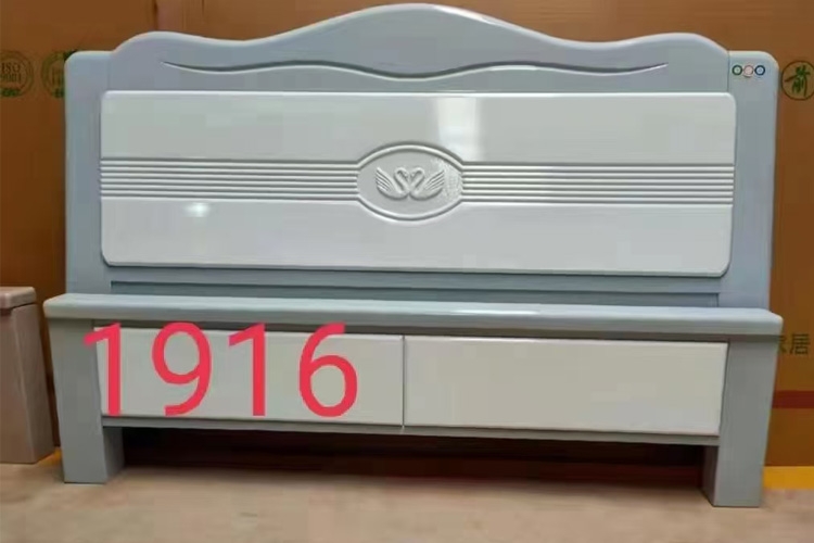 1916床.jpg