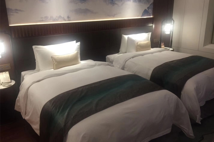 酒店用的床垫都是有哪些,与家用床垫相比有什么区别？